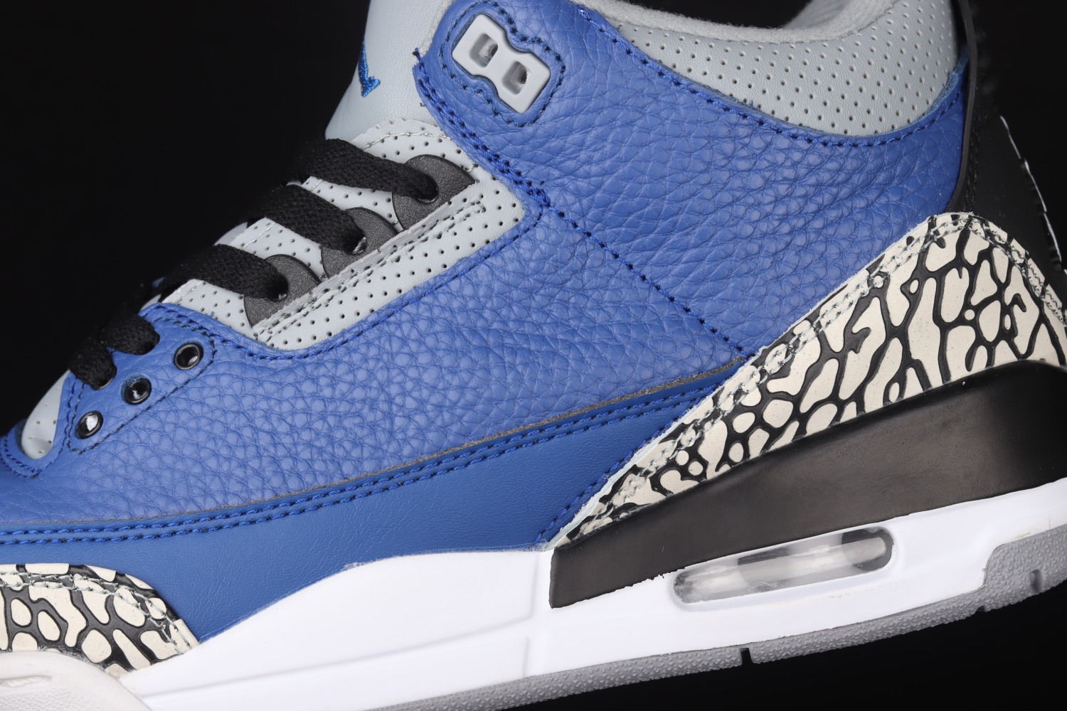 Jordan 3 Retro Varsity Royal Cement CT8532-400