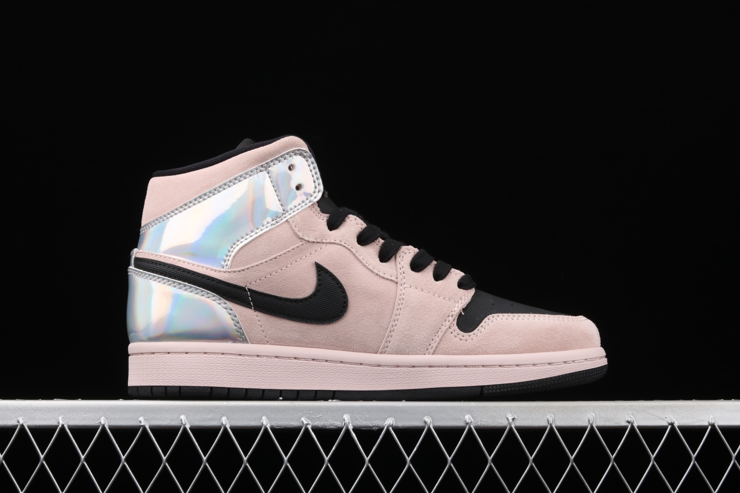 Jordan 1 Mid Dirty Powder Iridescent (W)  BQ6472-602