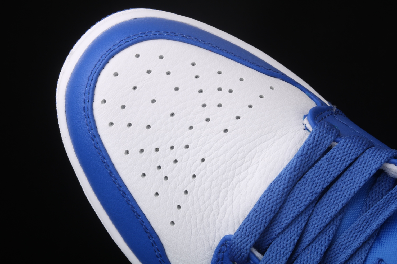 Jordan 1 Mid Hyper Royal 554724-114