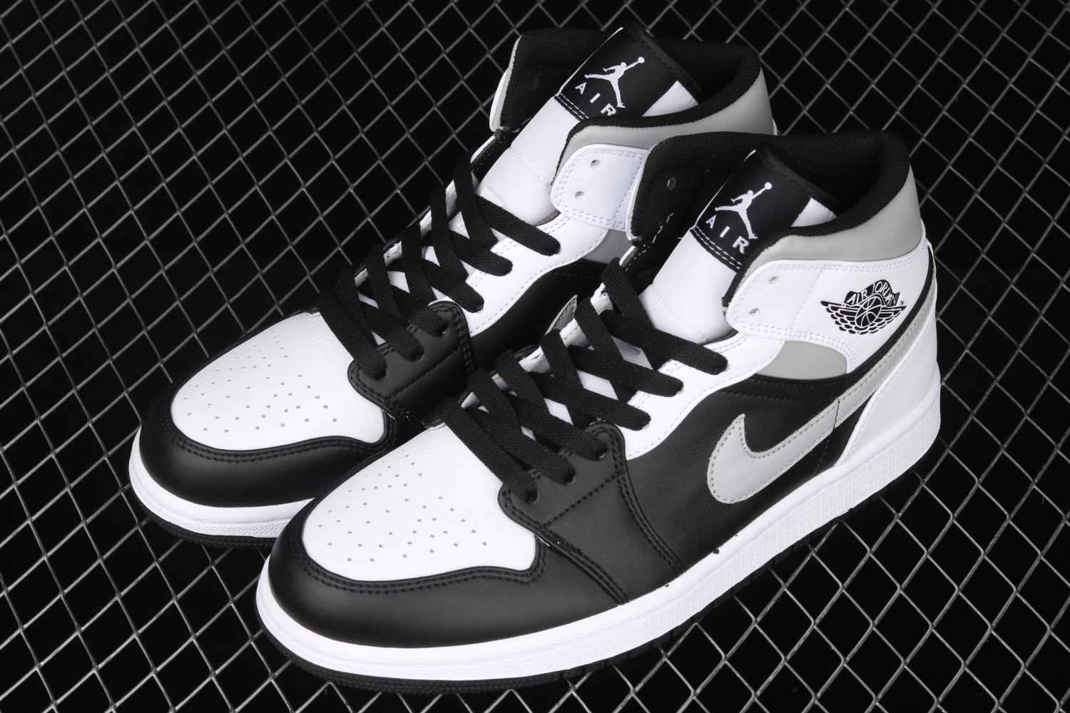 Jordan 1 Mid White Shadow 554724-073