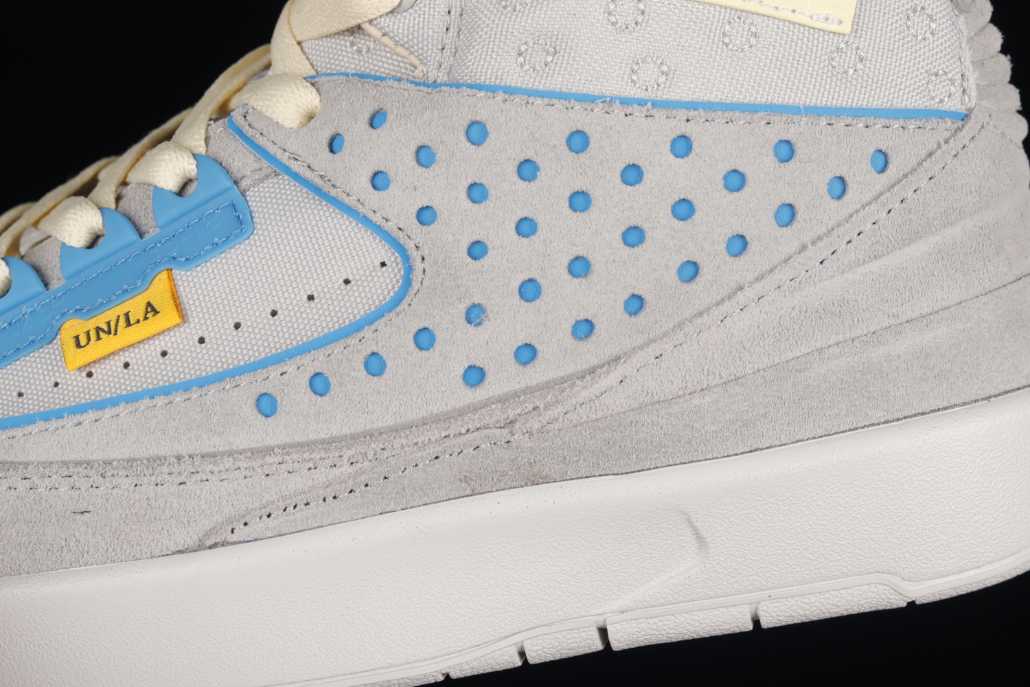 Jordan 2 Retro SP Union Grey Fog  DN3802-001
