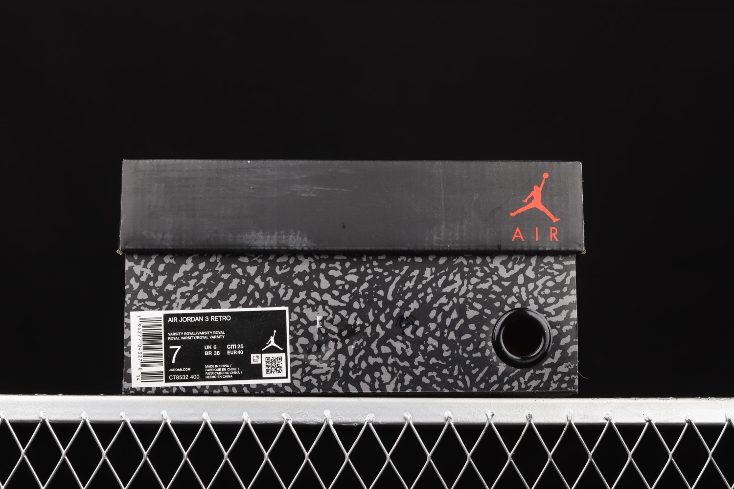 Jordan 3 Retro Varsity Royal Cement CT8532-400