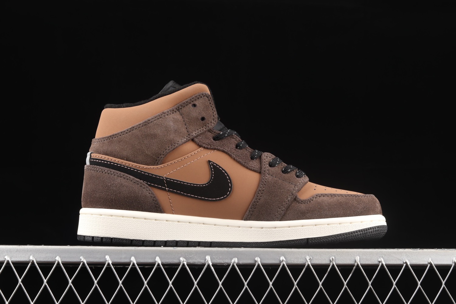 Jordan 1 Mid SE Dark Chocolate DC7294-200
