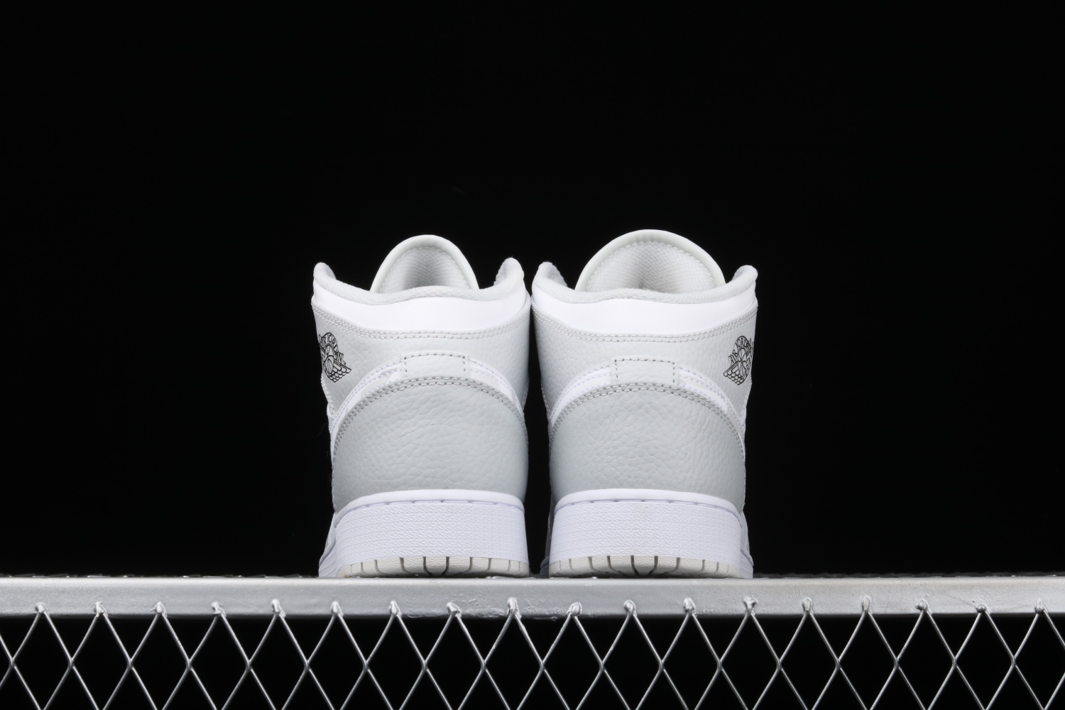 Jordan 1 Mid Grey Camo (GS) DD3235-100