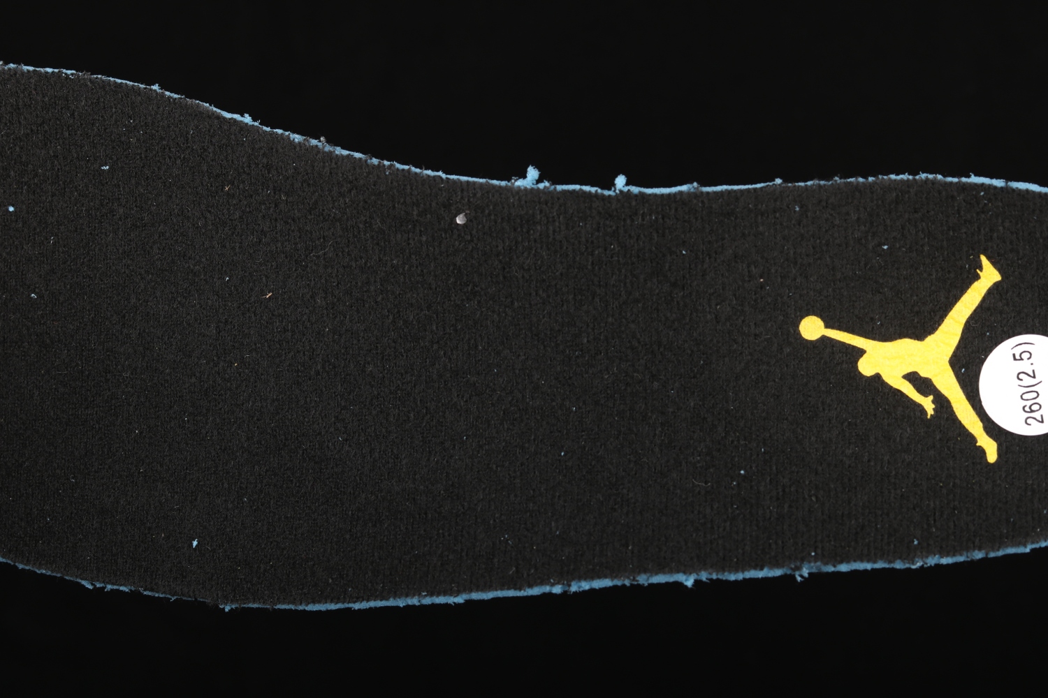 Jordan 1 Mid University Gold 554724-170