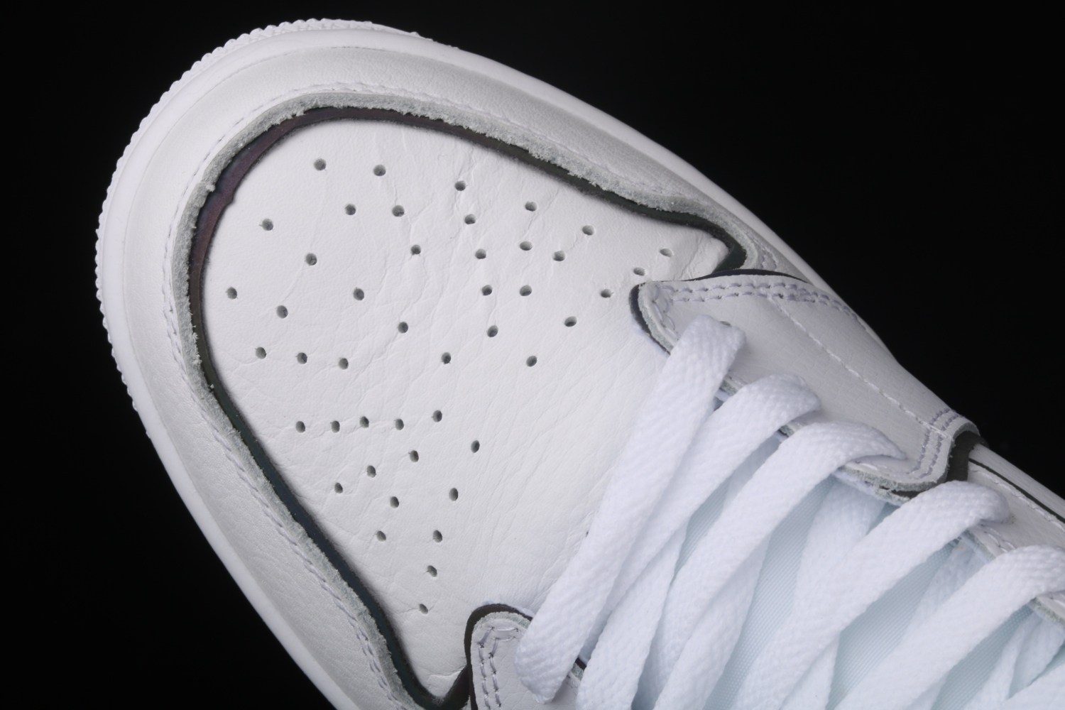 Jordan 1 Mid Iridescent Reflective White (W) CK6587-100