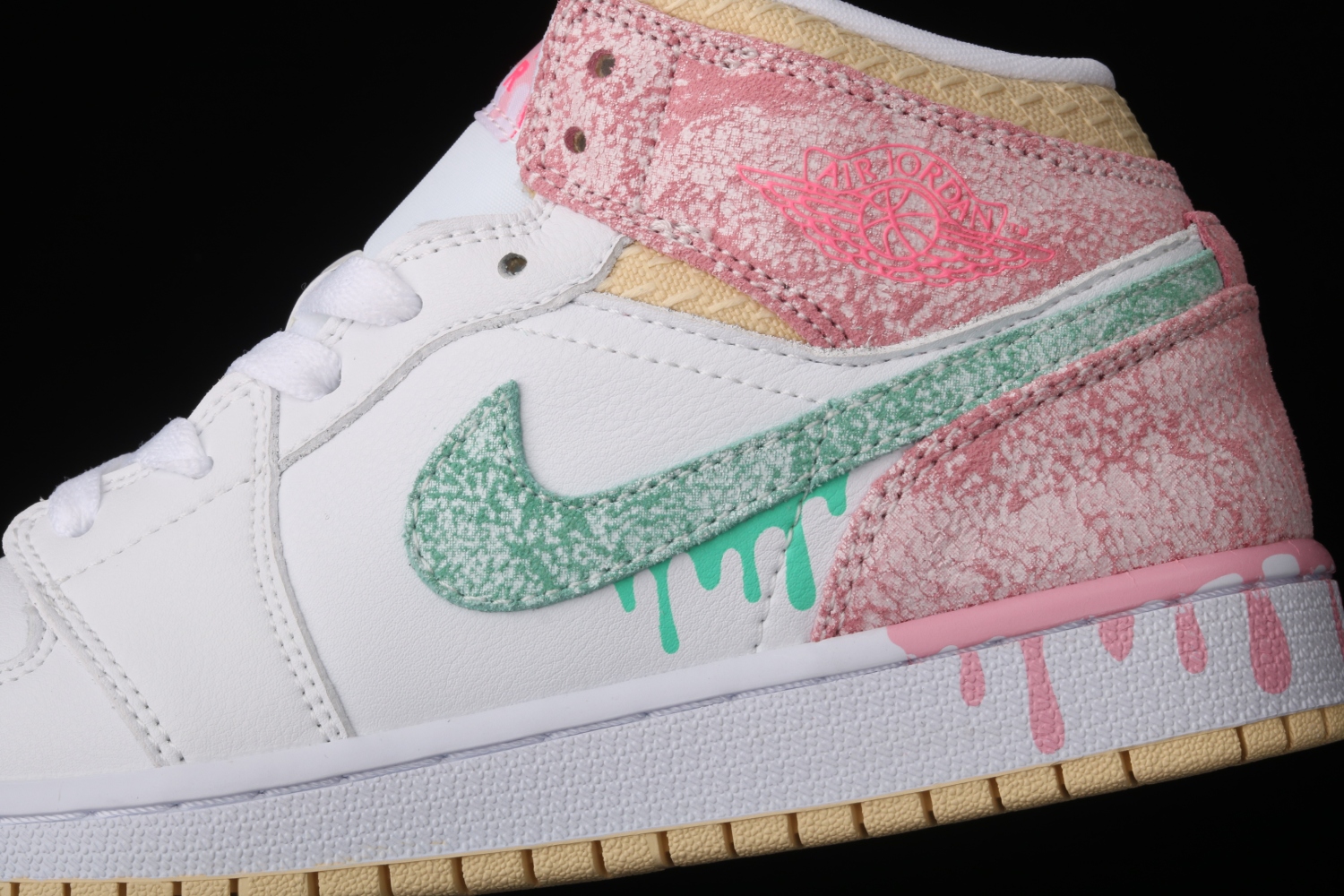 Jordan 1 Mid Paint Drip (GS) DD1666-100