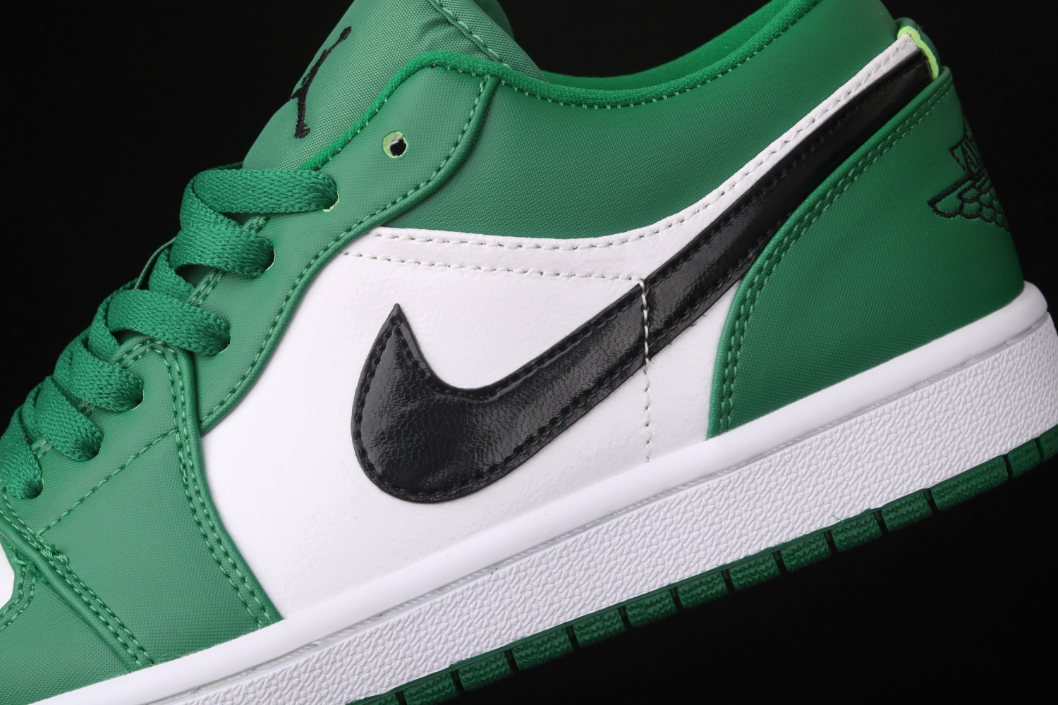 Jordan 1 Low Pine Green 553558-301