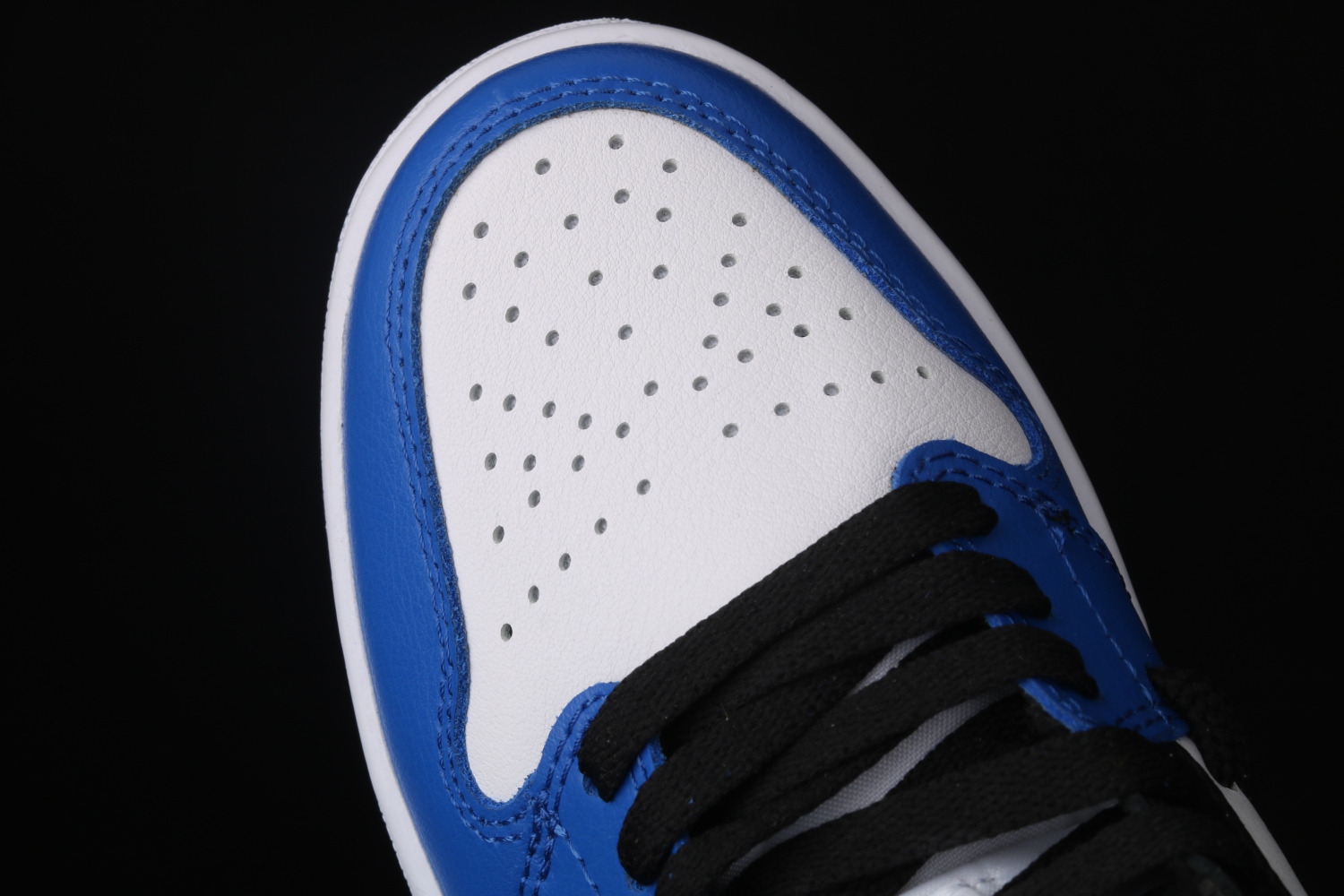 Jordan 1 Mid Sisterhood (W) CV0152-401