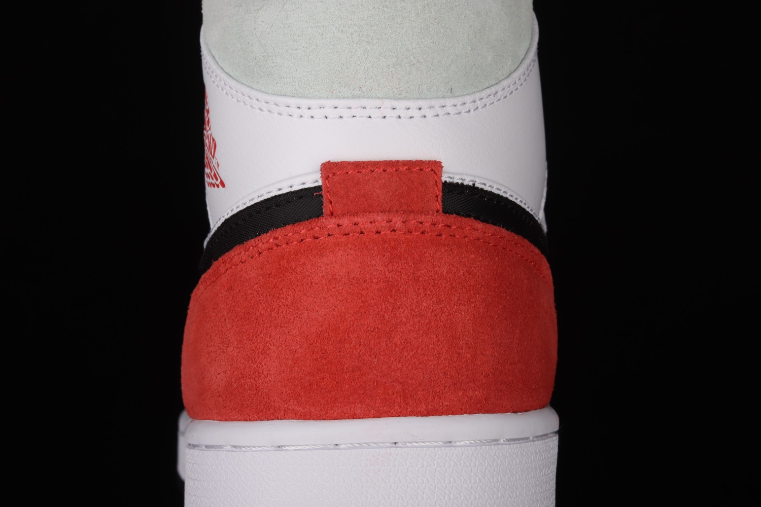 Jordan 1 Mid SE Union Black Toe 852542-100