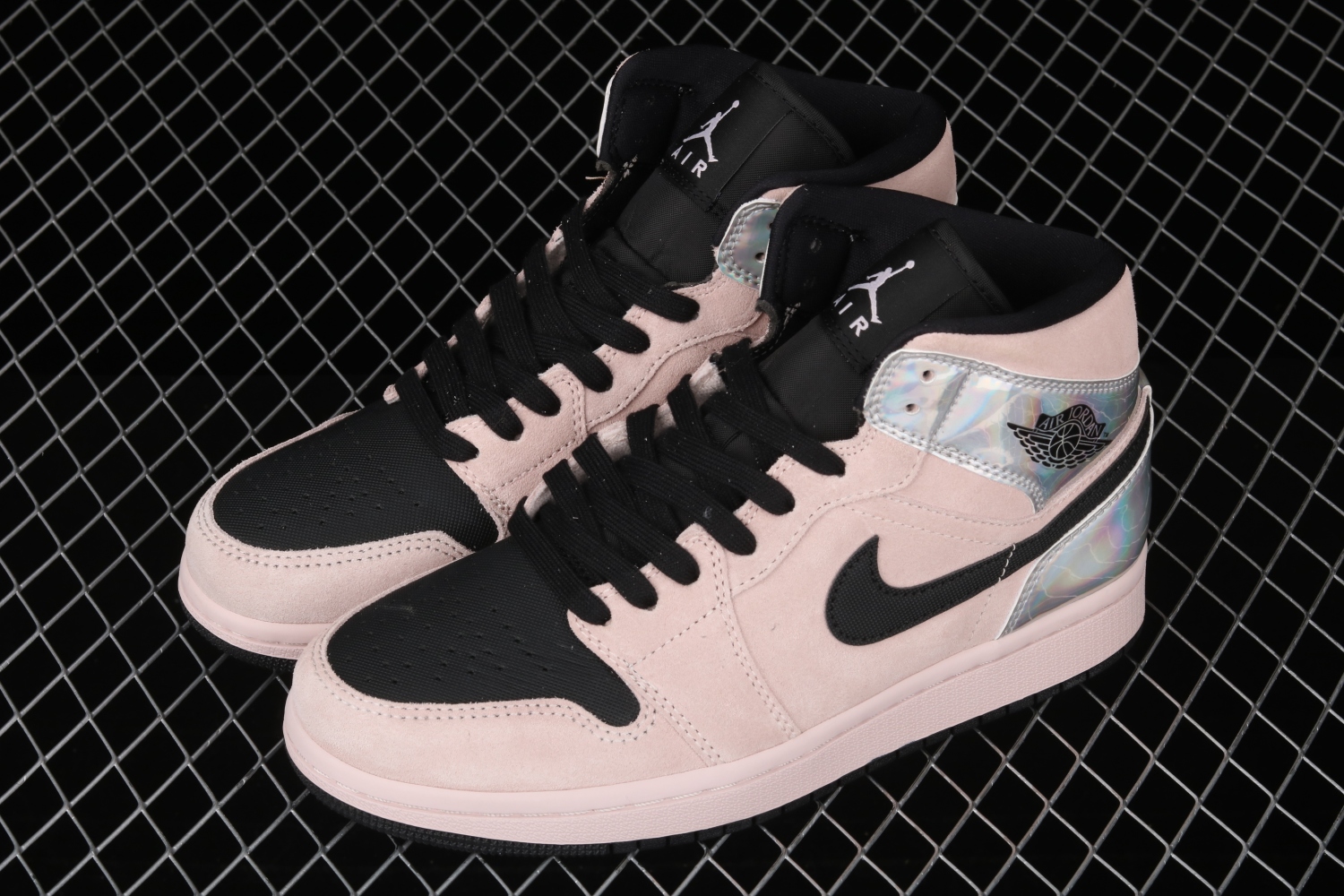 Jordan 1 Mid Dirty Powder Iridescent (W)  BQ6472-602