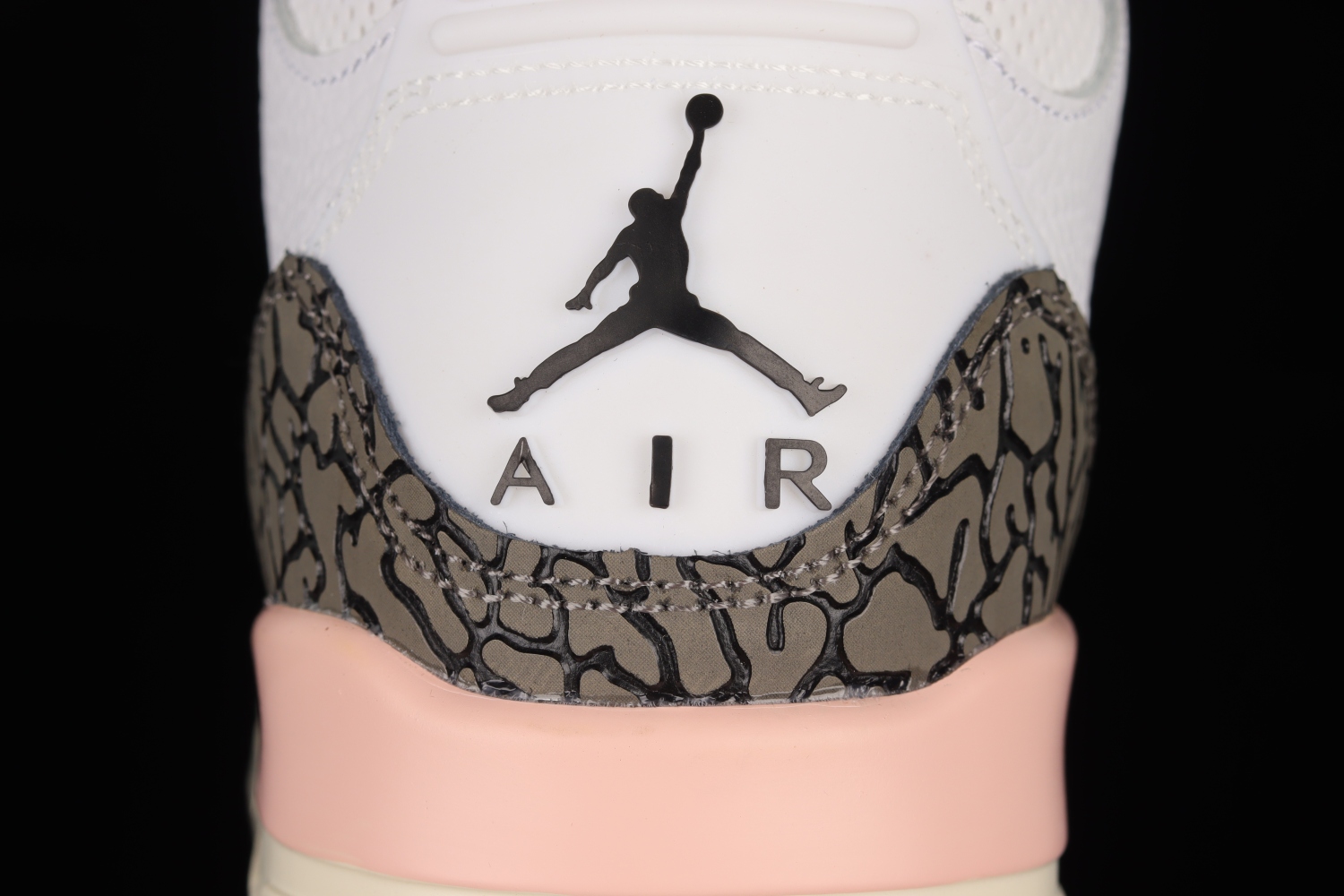 Jordan 3 Retro Neapolitan Dark Mocha (W) CK9246-102
