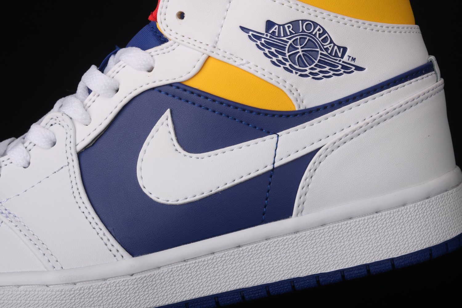 Jordan 1 Mid Royal Blue Laser Orange 554724-131