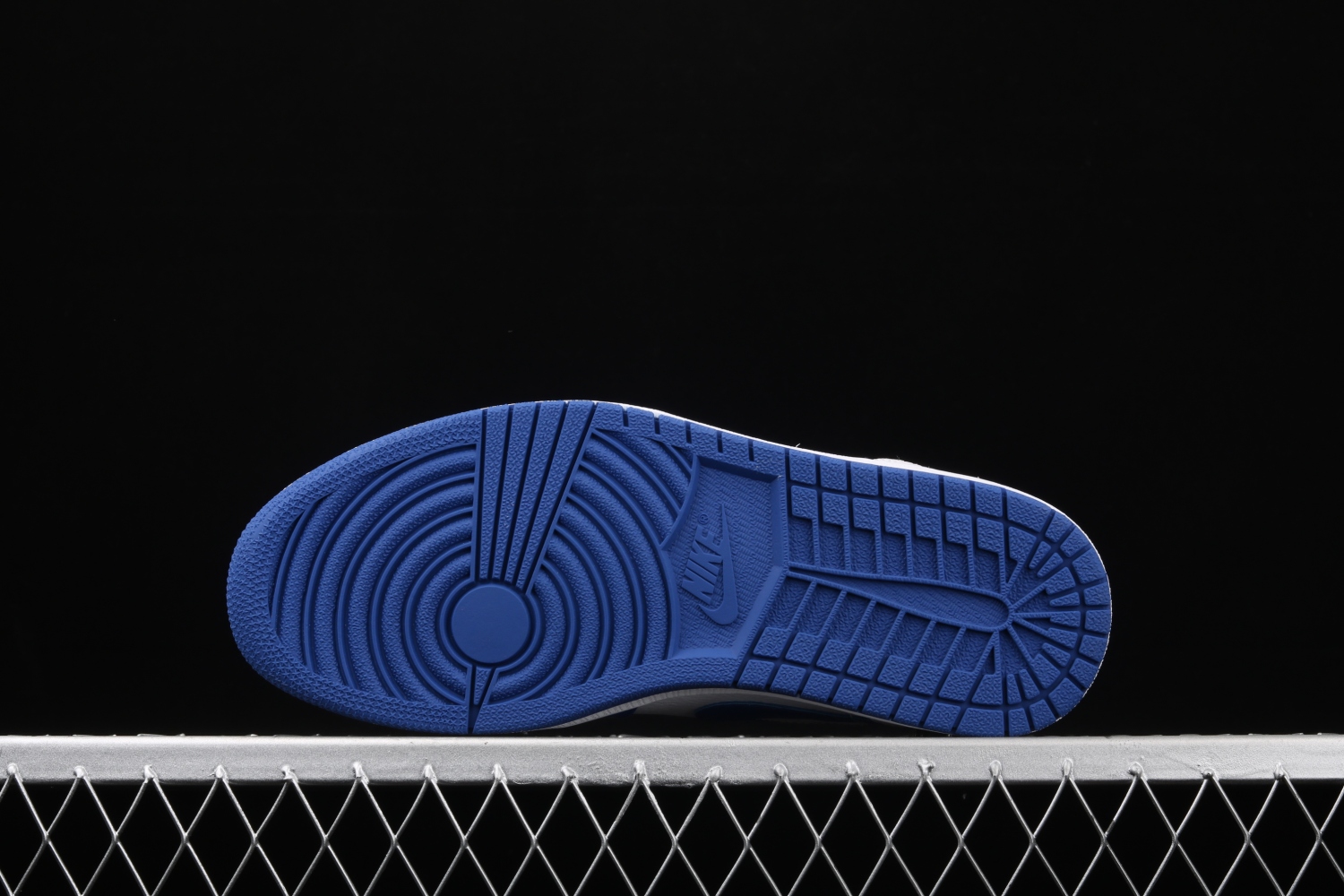 Jordan 1 Mid Hyper Royal 554724-114