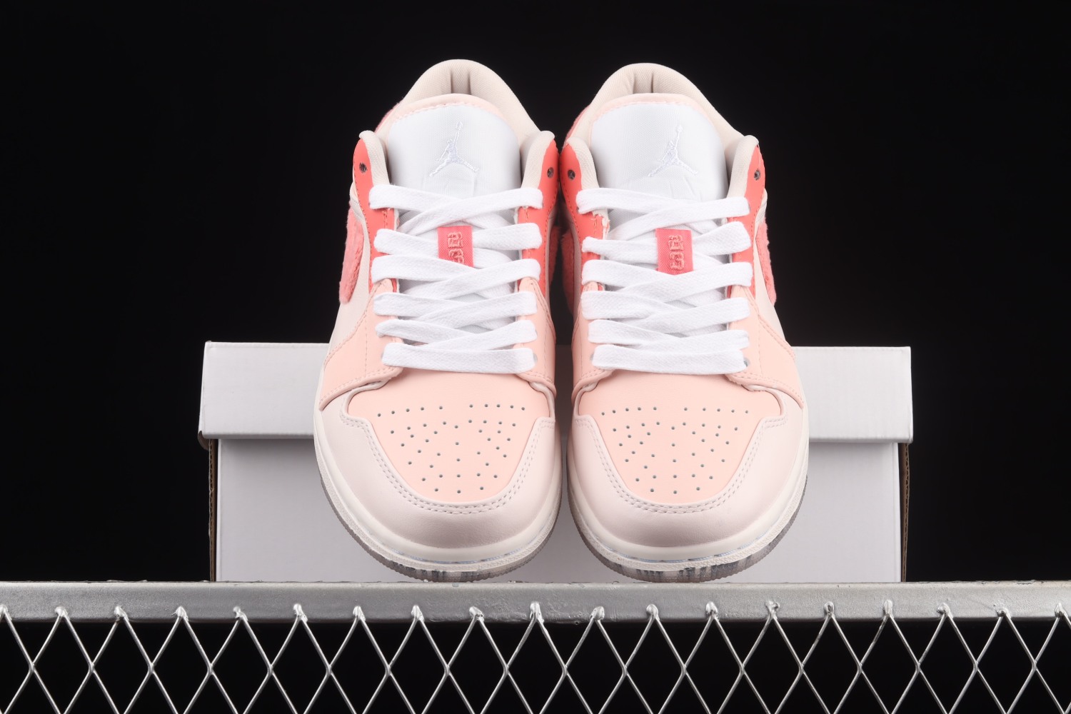 Jordan 1 Low SE Mighty Swooshers Pink (W)  DM5443-666