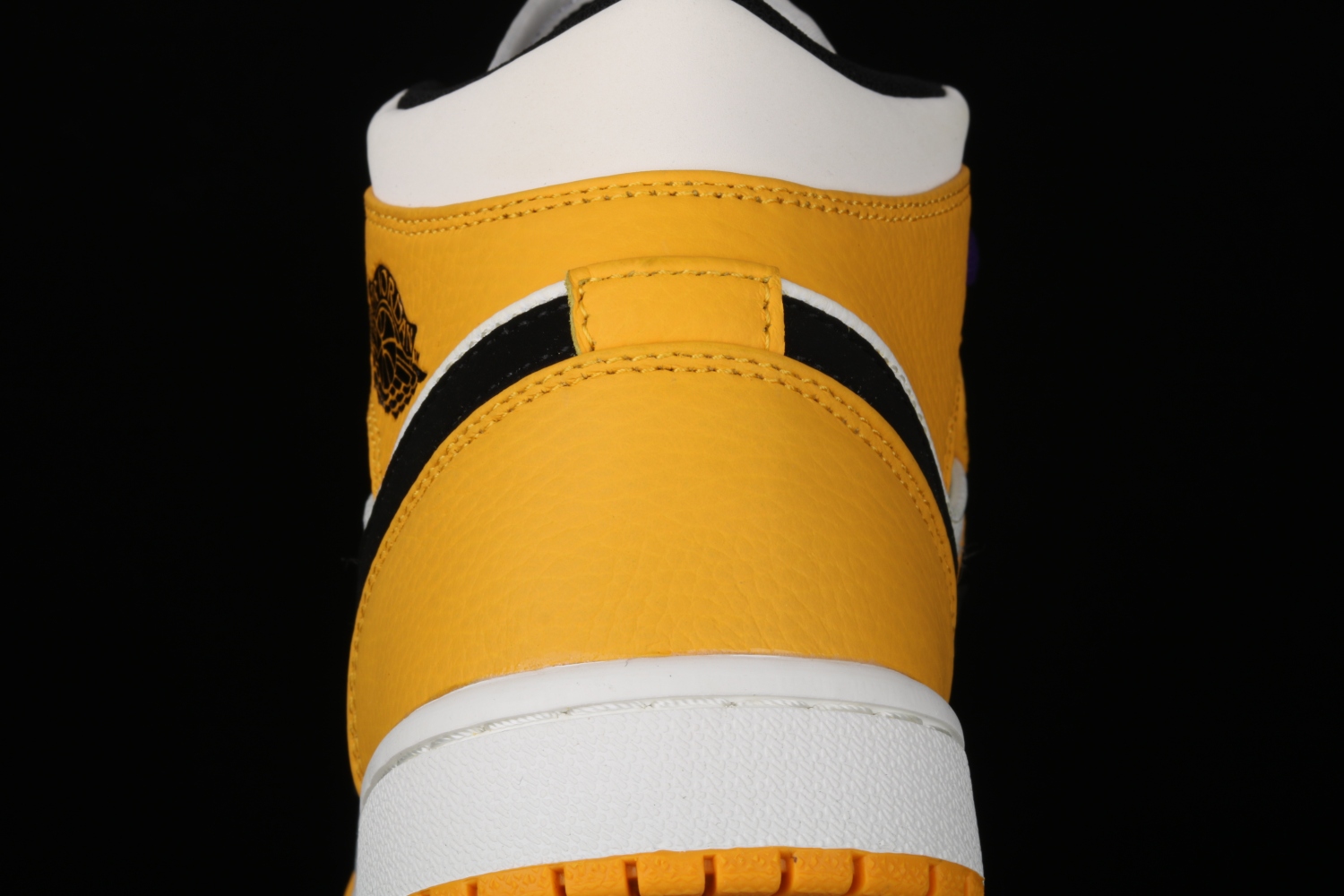 Jordan 1 Mid SE Lakers 852542-700
