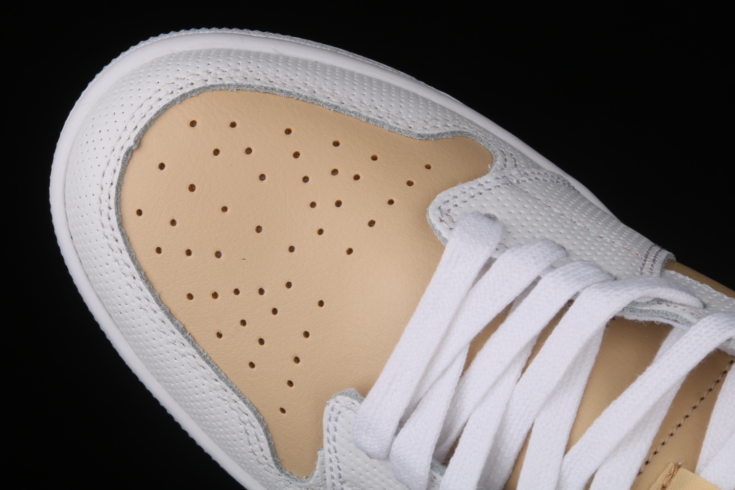 Jordan 1 Mid SE Sesame (W) CZ0774-200