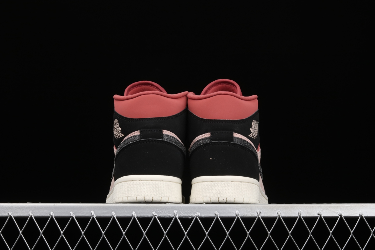 Jordan 1 Mid Canyon Rust (W) BQ6472-202