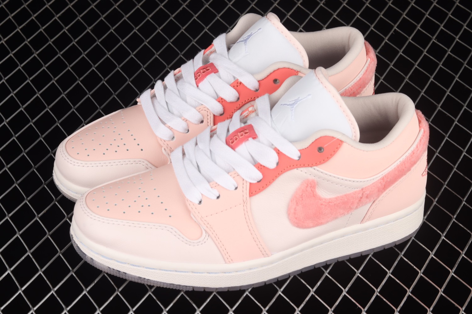 Jordan 1 Low SE Mighty Swooshers Pink (W)  DM5443-666