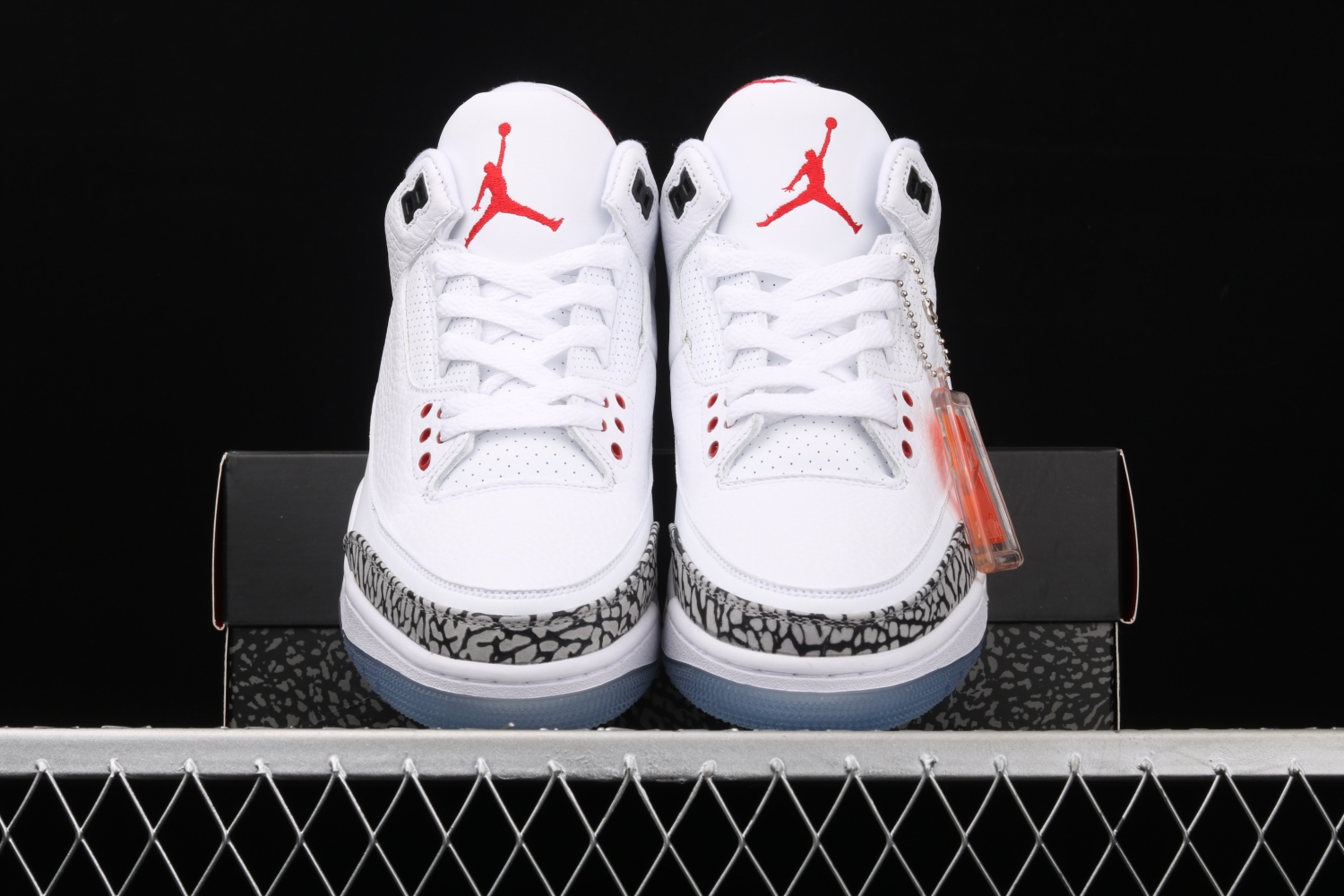 Jordan 3 Retro Free Throw Line White Cement 923096-101