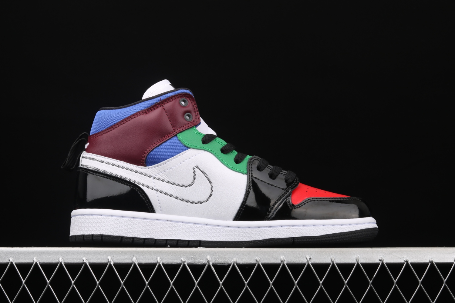 Jordan 1 Mid SE Black White Multi-Color (W) DB5454-001