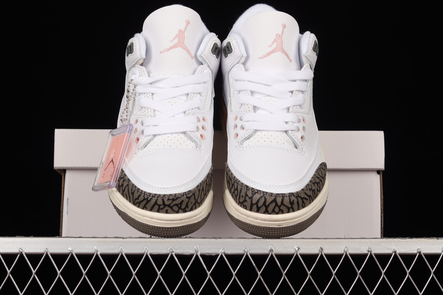 Jordan 3 Retro Neapolitan Dark Mocha (W) CK9246-102