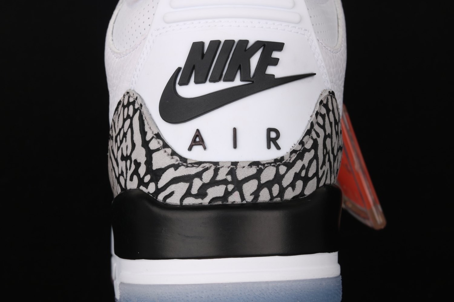 Jordan 3 Retro Free Throw Line White Cement 923096-101