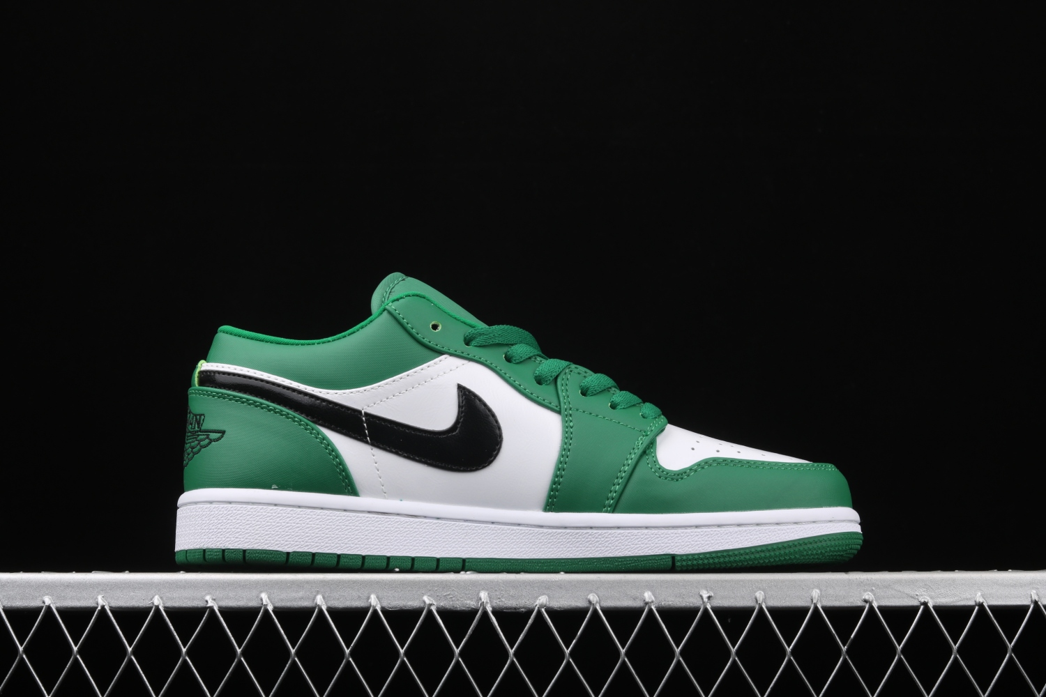 Jordan 1 Low Pine Green 553558-301