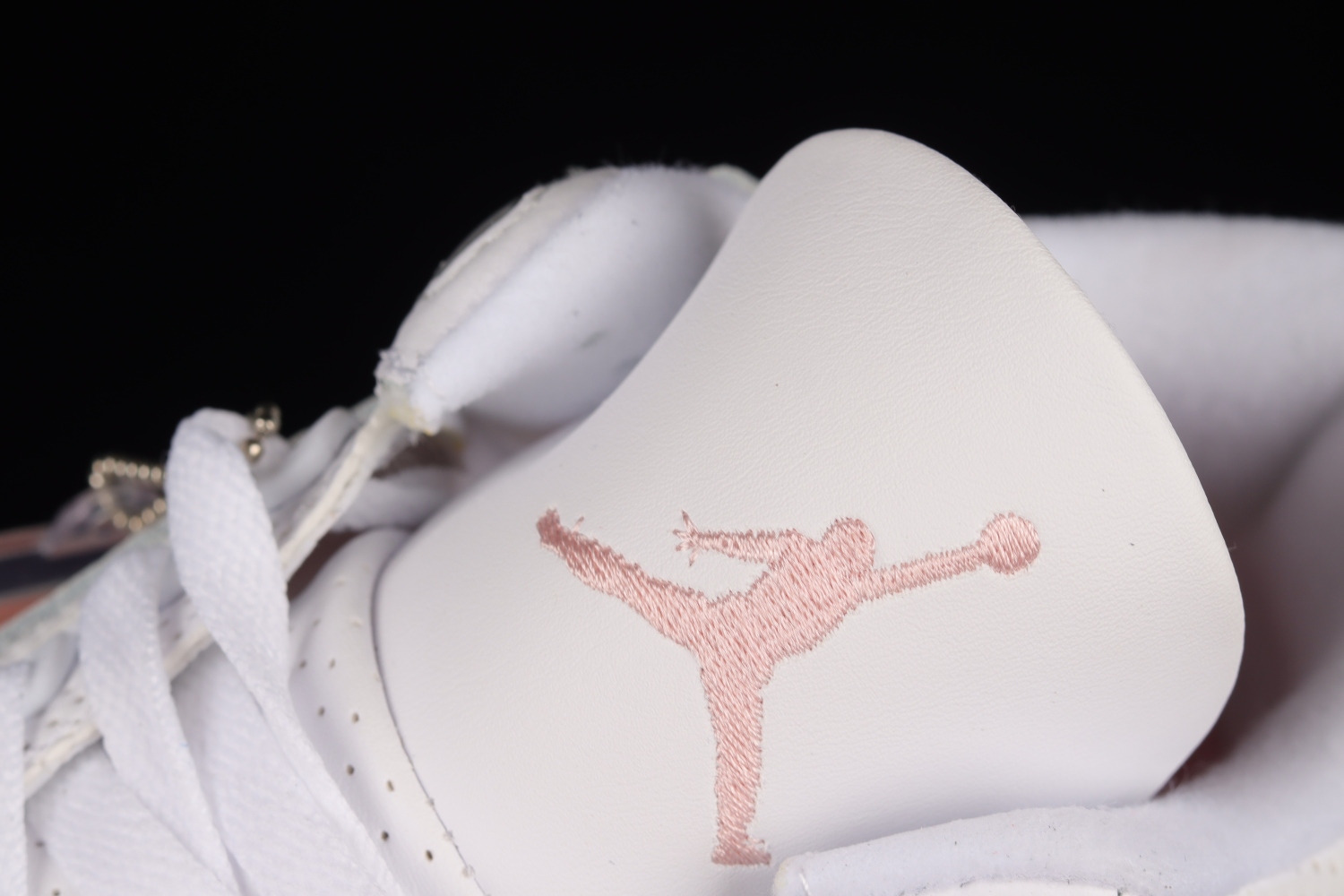 Jordan 3 Retro Neapolitan Dark Mocha (W) CK9246-102