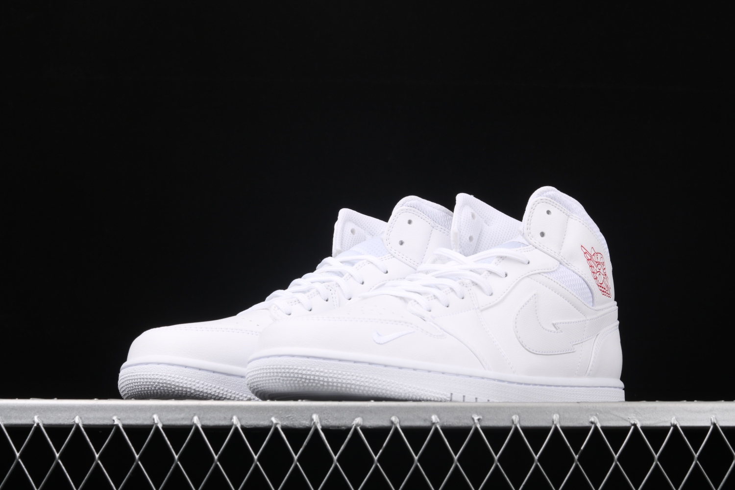 Jordan 1 Mid SE Nike Swoosh On Tour (2020) CW7589-100