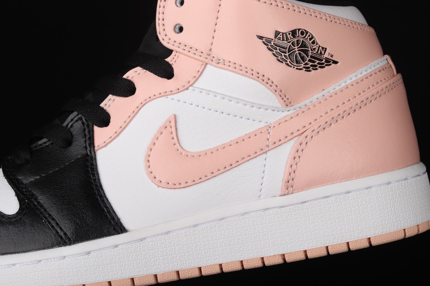 Jordan 1 Mid Arctic Orange Black Toe (GS) 554725-133