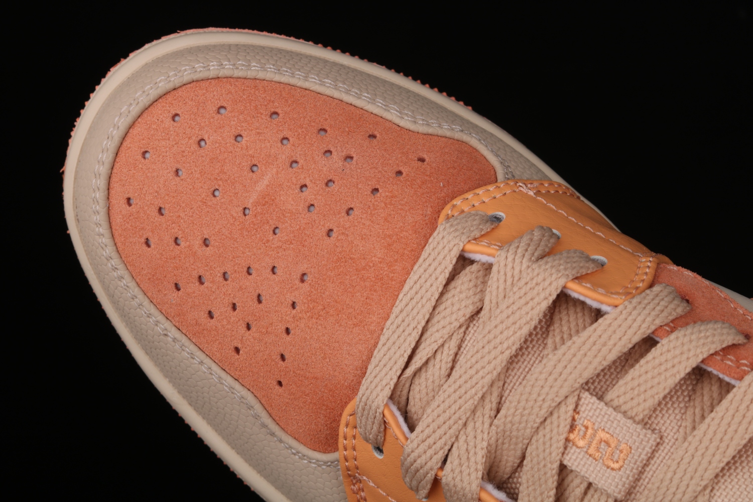 Jordan 1 Low  Apricot Orange (W)  DH4271-800
