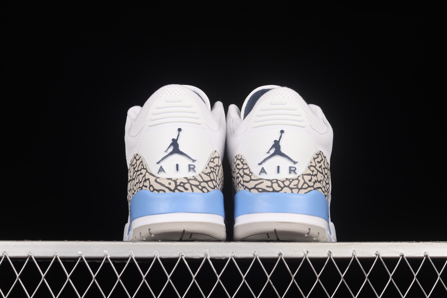 Jordan 3 Retro UNC (2020) CT8532-104
