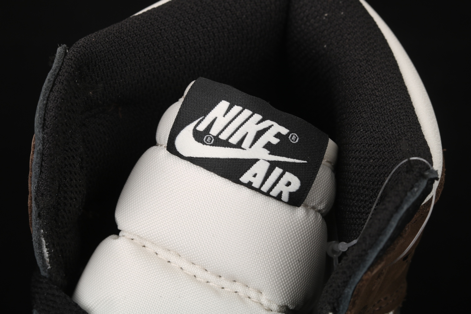Air Jordan 1 Retro High OG 