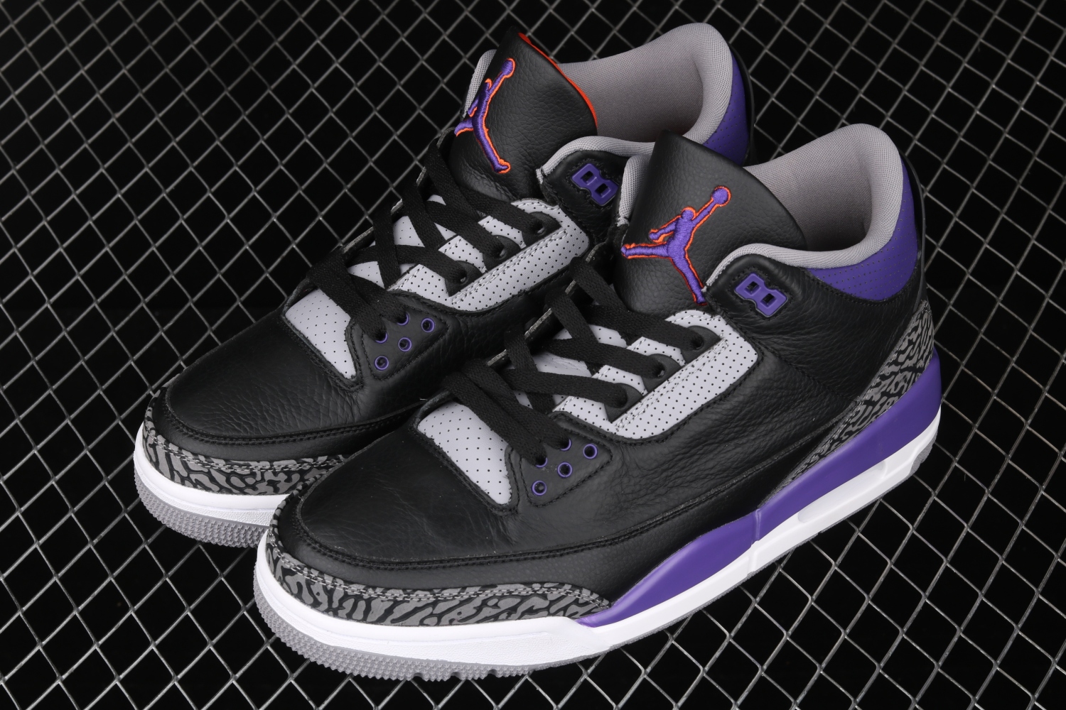 Jordan 3 Retro Black Court Purple CT8532-050