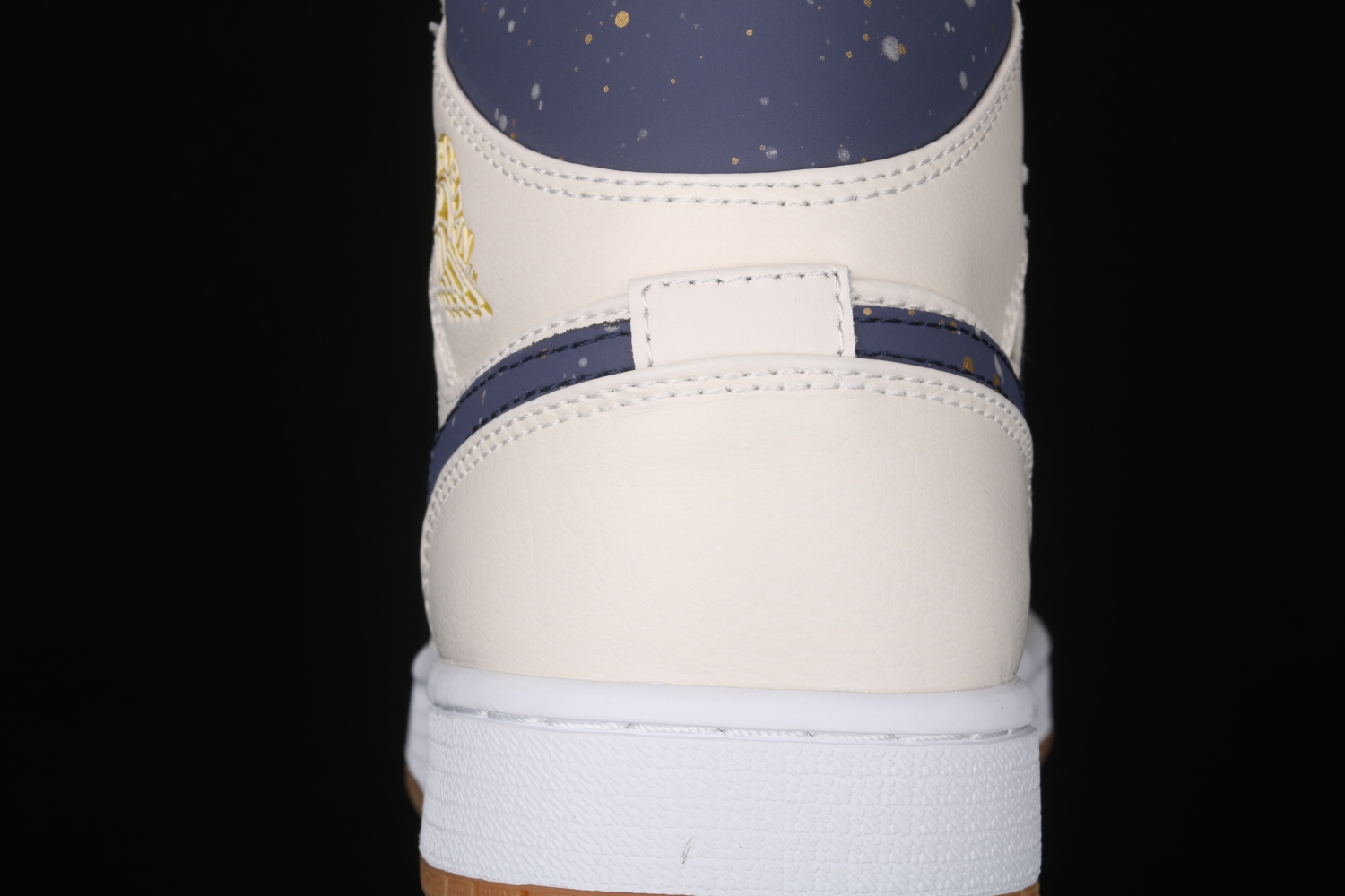 Air Jordan 1 Retro Mid Jeter AH6342-104