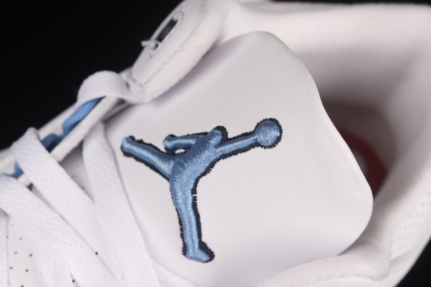 Jordan 3 Retro UNC (2020) CT8532-104