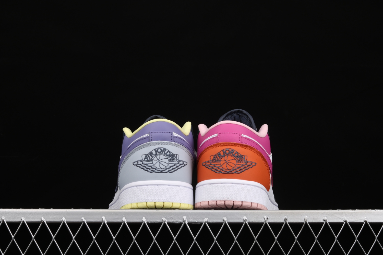 Jordan 1 Low Purple Magenta (W) DJ4342-400