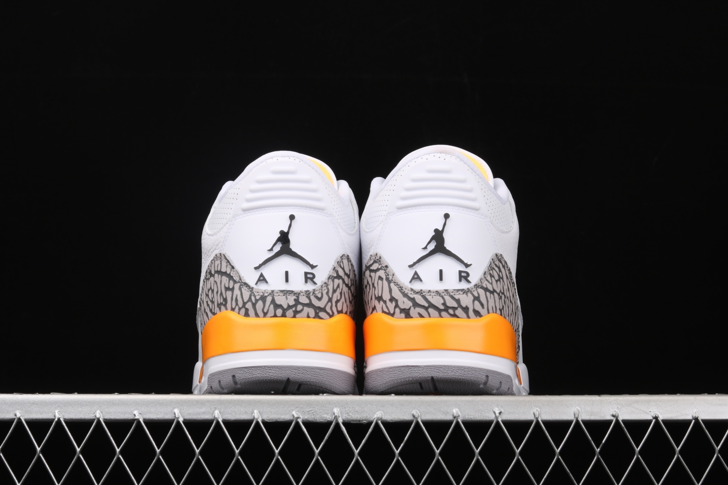 AJ3 Retro“Laser Orange” CK9246-108