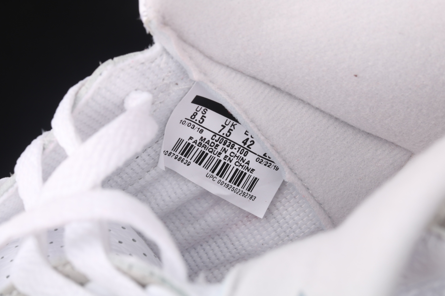 Jordan 3 Retro Tinker White University Red CJ0939-100