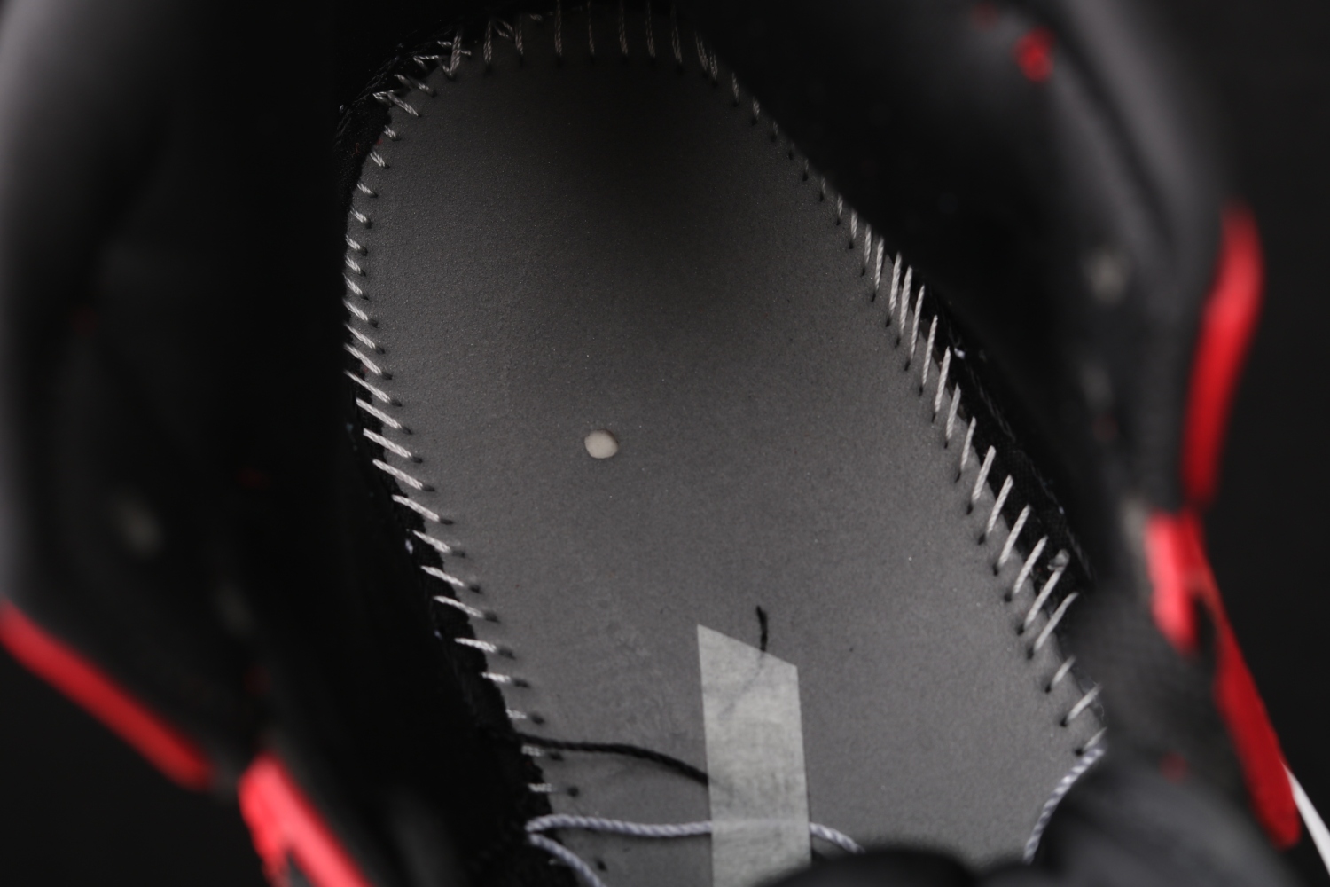 Jordan 1 Mid Banned (2020) 554724-074