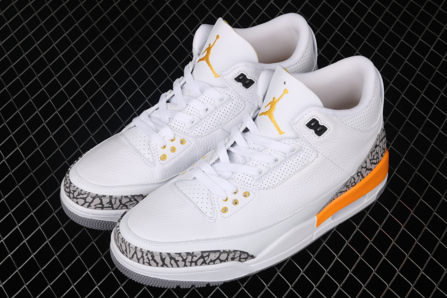 AJ3 Retro“Laser Orange” CK9246-108