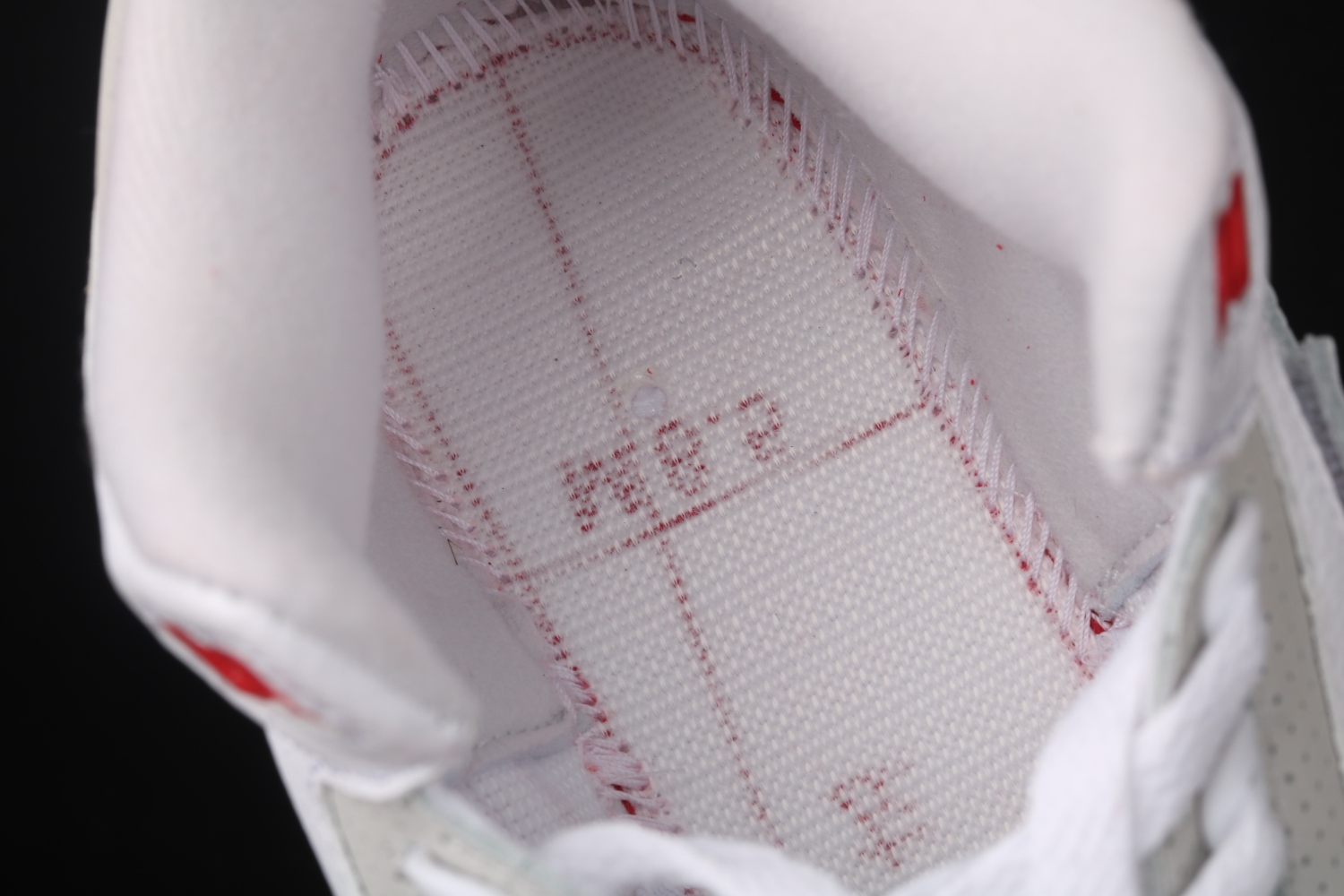 Jordan 3 Retro Tinker White University Red CJ0939-100