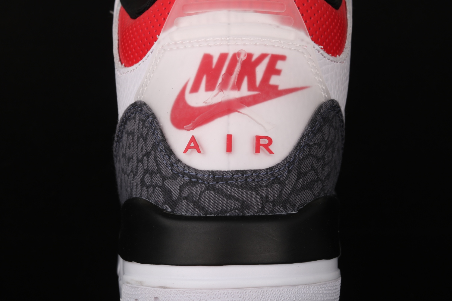 Jordan 3 Retro SE Fire Red Denim (2020) CZ6431-100