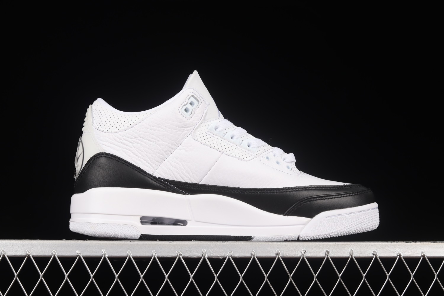 Jordan 3 Retro Fragment  DA3595-100