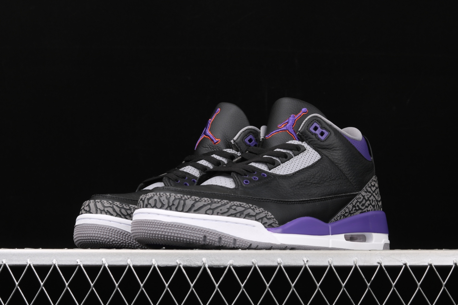 Jordan 3 Retro Black Court Purple CT8532-050