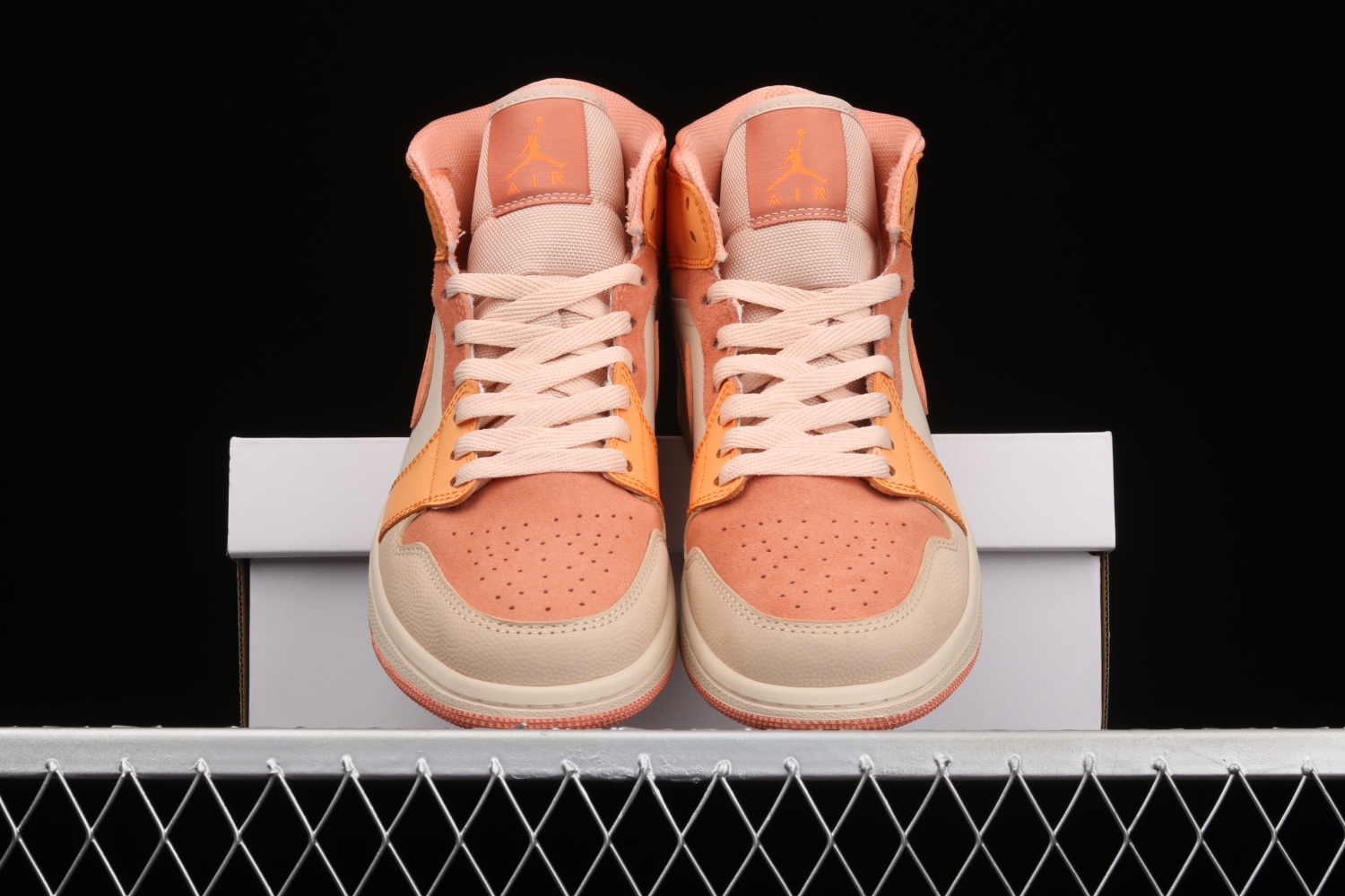 Jordan 1 Mid Apricot Orange (W) DH4270-800