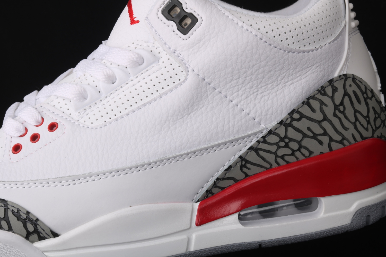 Jordan 3 Retro Hall of Fame 136064-116