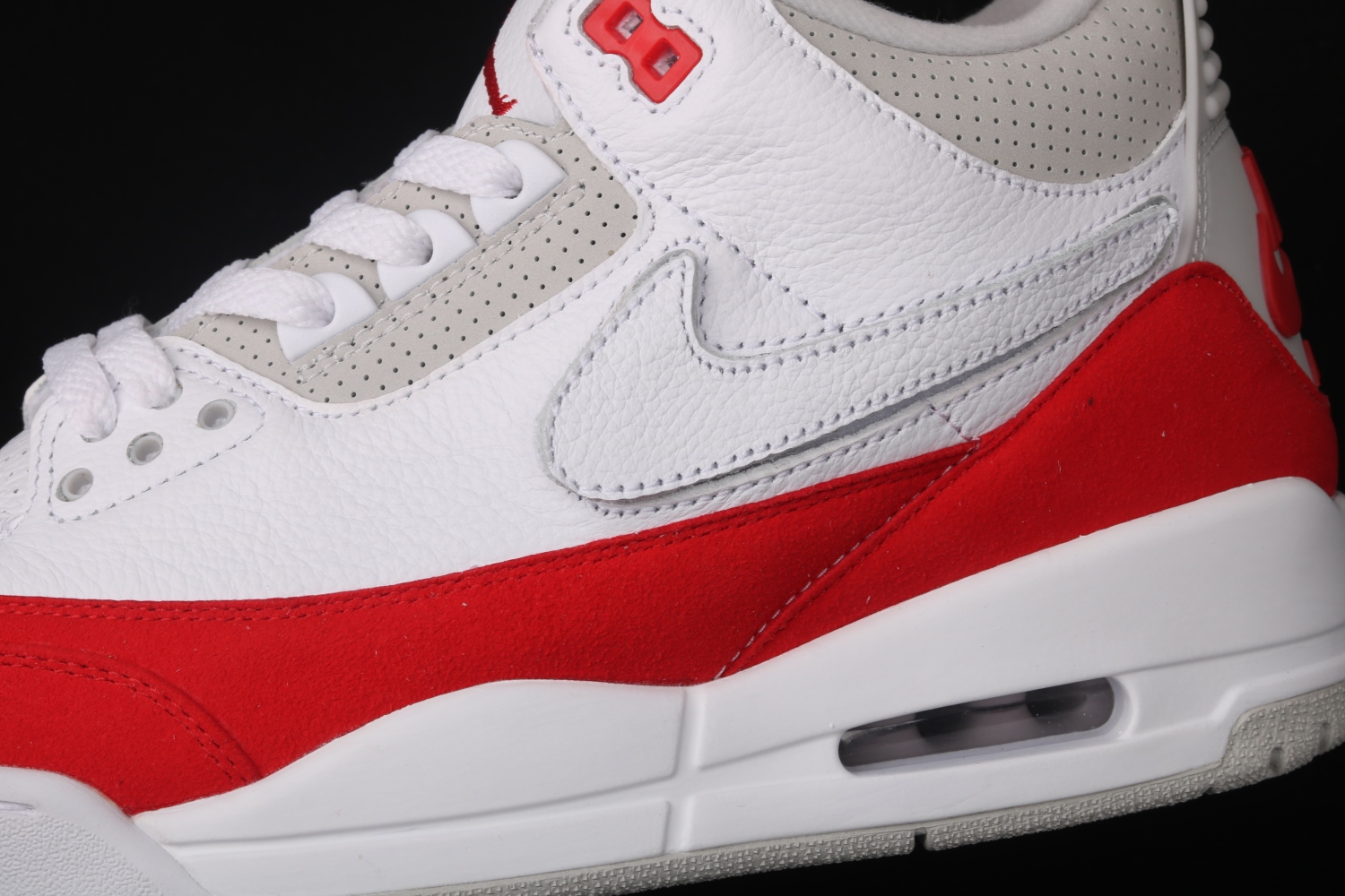 Jordan 3 Retro Tinker White University Red CJ0939-100