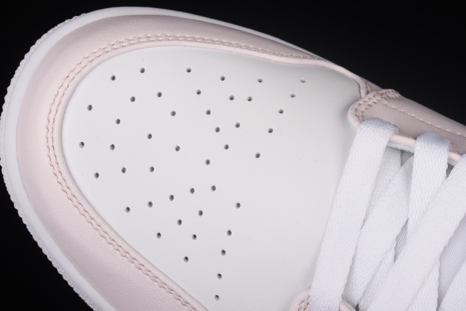 Jordan 1 Mid Barely Rose (W) BQ6472-500